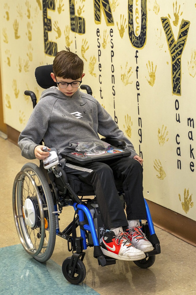 Zeke-wheelchair_2382-crop