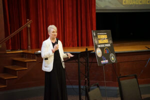 Lisa Jones introduces the first speakers of the conference