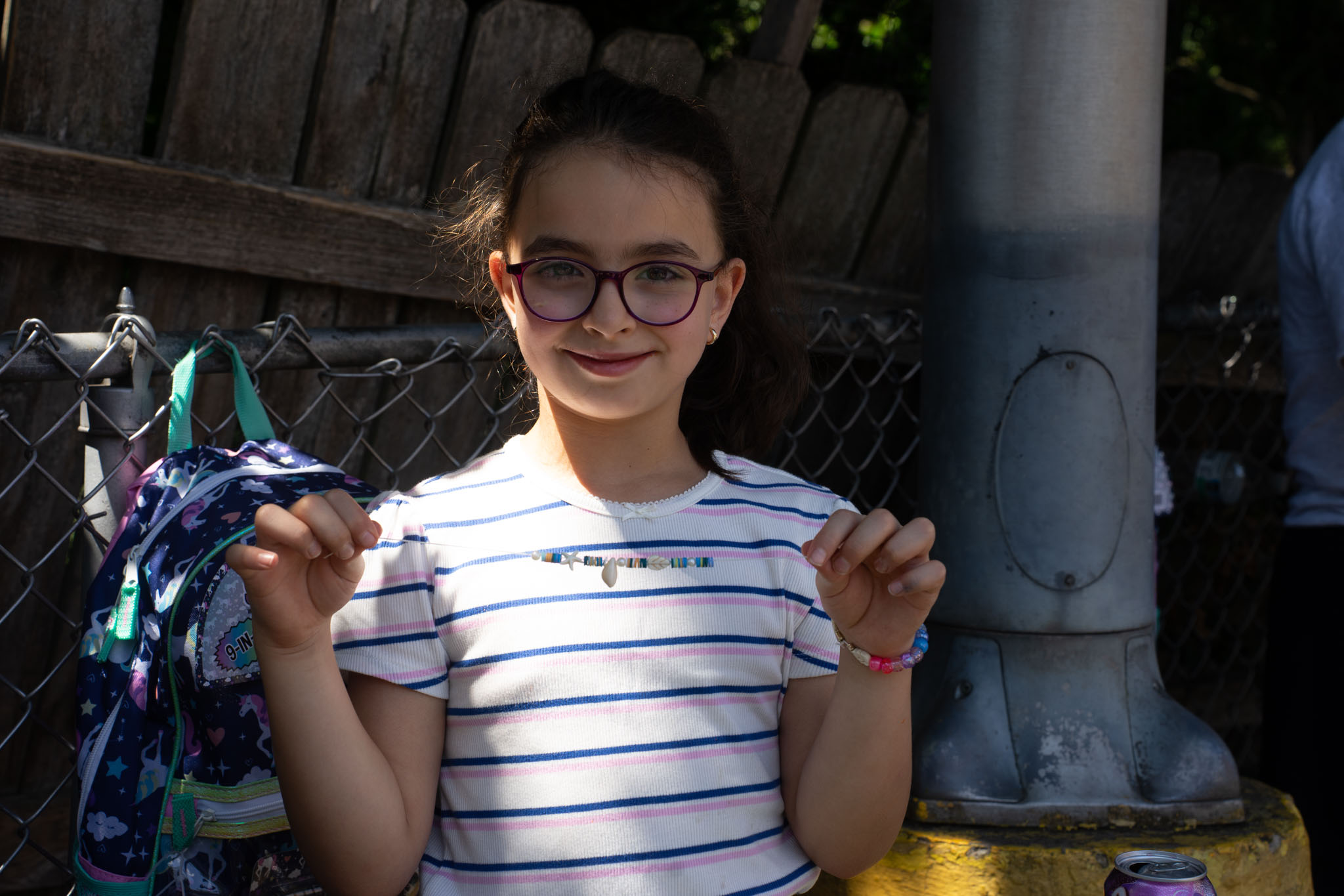 girl sharing her bracelet design
